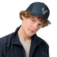 UD Closed-back trucker cap